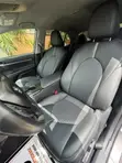 Toyota Camry SE 2023 Gray - 3