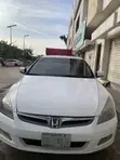Honda Accord 2007 White - 2