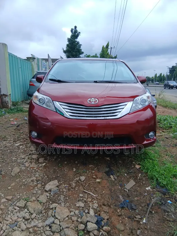 Toyota Sienna XLE Premium 2016 Mai Zama 8 Jan, Ja - 1