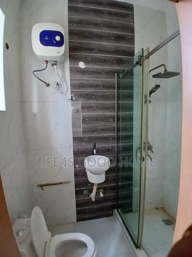 1-Bedroom Shared Apartment for Rent in Garred Estate, Chevron - 1