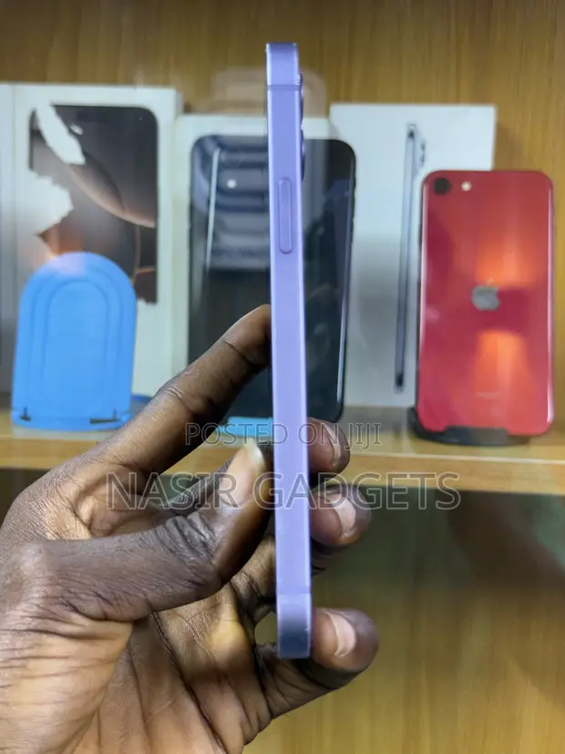 Apple iPhone 12 128GB Purple - 1