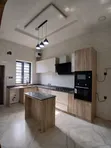 4 Bed Duplex don haya a Vegas Estate, Chevron - 2