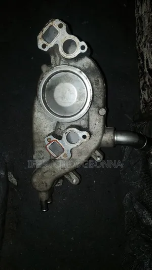 Water Pump for Chevrolet Avalanche/Escalade/Express
