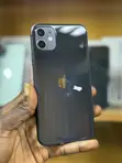 Apple iPhone 11 64GB Black - 1