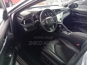 2018 Toyota Camry XSE V6 - Gray