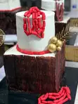 Babban Kek na Aure na Gargajiya Mai Ruwa Biyu - 1