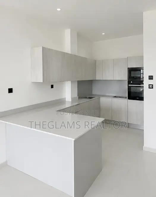 2-Bedroom Apartment for Sale a Lekki Phase 1 - 1