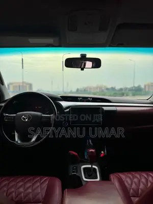 2018 Toyota Hilux Black - Nigerian Used
