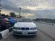 BMW 530i 2003 Silver - 1