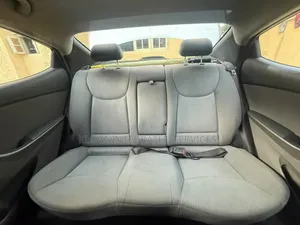 2014 Hyundai Elantra Limited Sedan - Silver