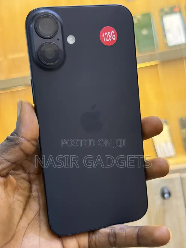 Apple iPhone 16 Plus 128GB Black - 1