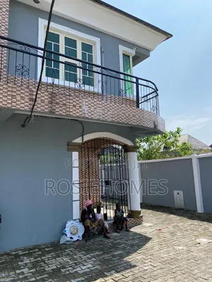 3 Bedroom Block of Flats don haya a Goif, Lakowe