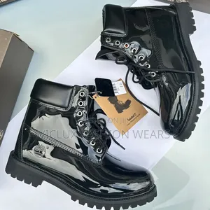 Timberland Luxury Shiny Black Boots