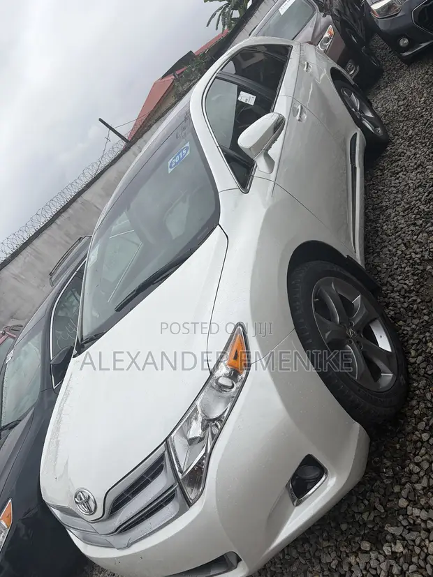 Toyota Venza 2015 Fari - 1