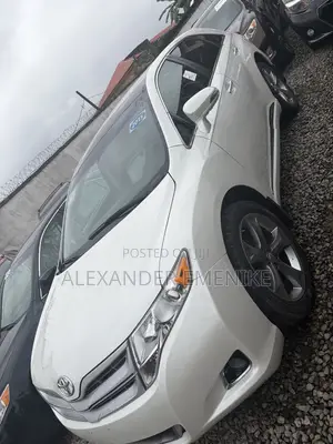 Toyota Venza 2015 Fari