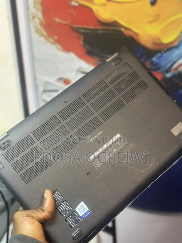 Dell Latitude 5400 Laptop - 8GB RAM, 256GB SSD, Intel Core i7 - 1