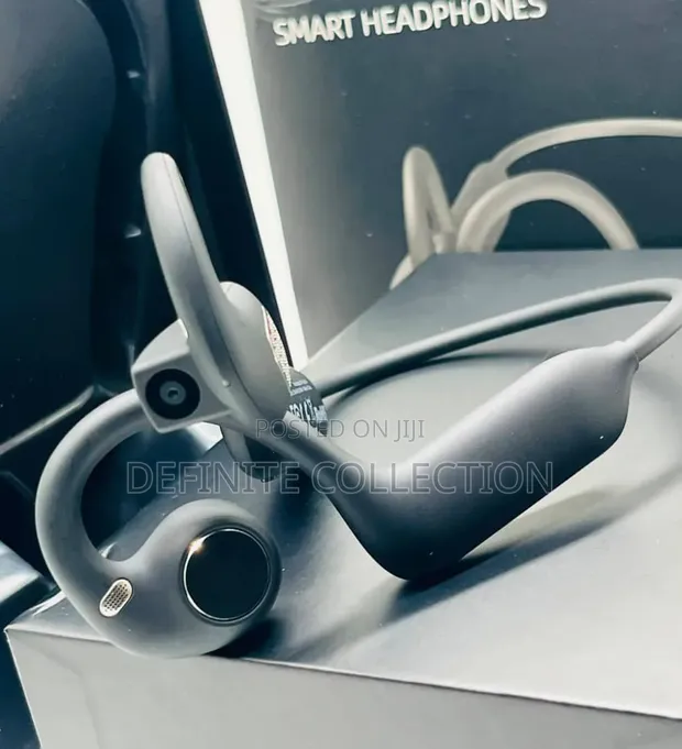 Smart Camera Headphone with Voice Translator - 1