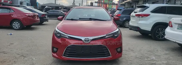 Toyota Corolla 2014 Red - 1