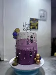 4 Layer Size 8 Cake (Vanilla, Red Velvet, Chocolate) - 3