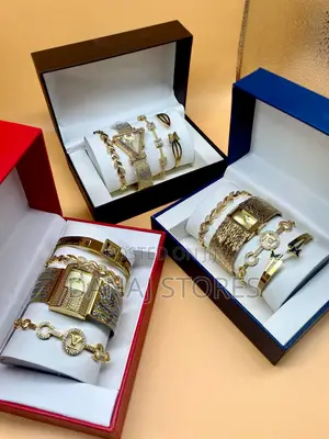 Guess Watch da Kayan Wuyan Mata masu araha