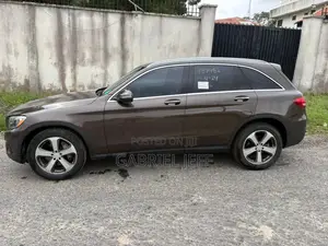 Mercedes-Benz GLC-Class 2017