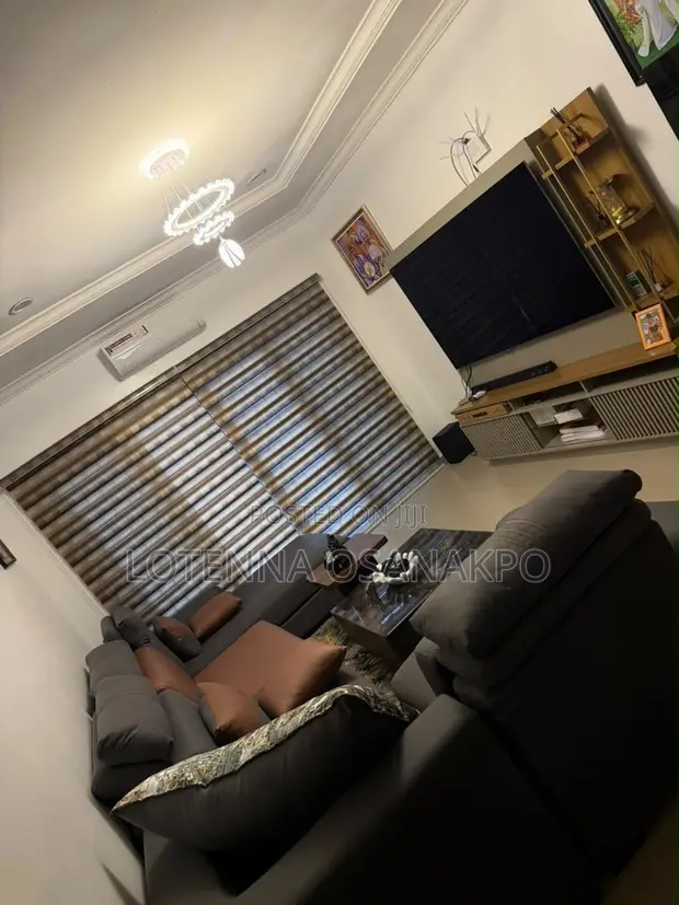 2 Bedroom Apartment for Sale, Golf Estate, Trans Amadi - 1