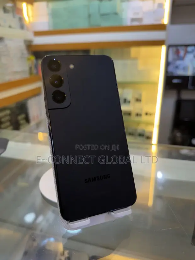 Samsung Galaxy S22 5G 256GB Baki (Amfani da Waje) - 1