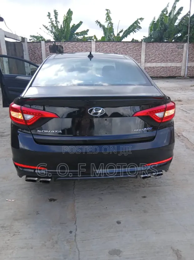 Hyundai Sonata 2017 Black - 1