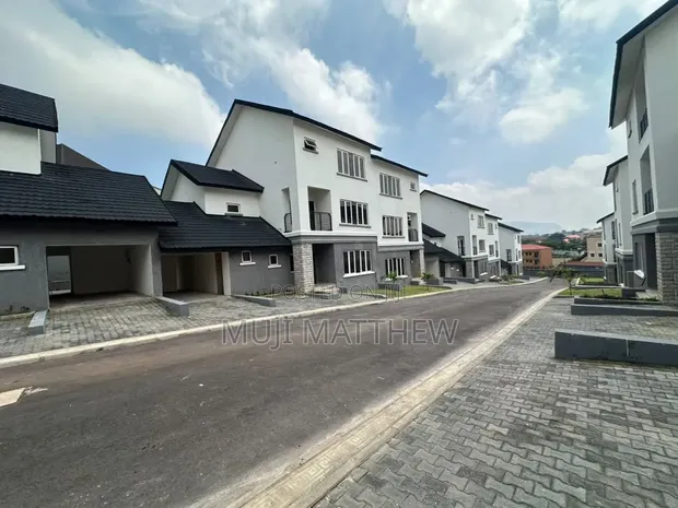 4-Bedroom Sabon Ginin Duplex Don Sawa a Wuse 2 - 1
