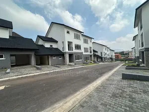 4-Bedroom Sabon Ginin Duplex Don Sawa a Wuse 2
