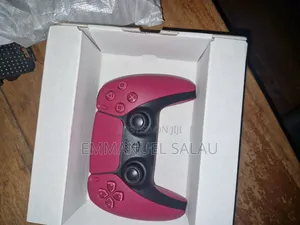 Sony DualSense Controller