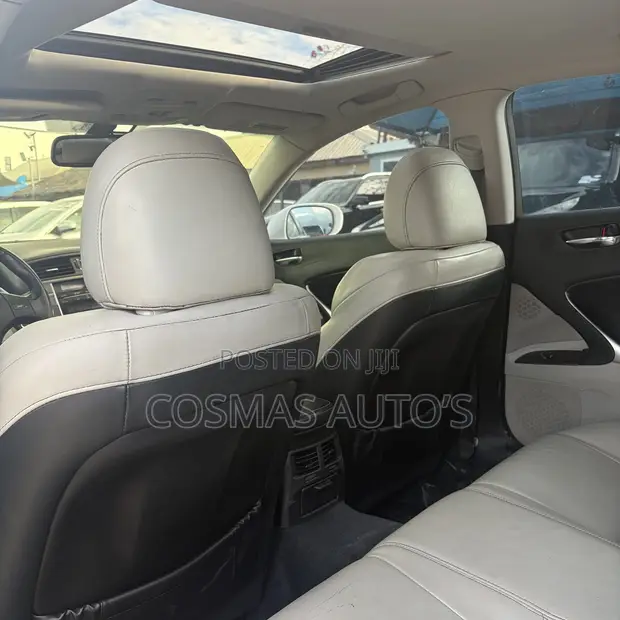 2009 Lexus IS 250 - Direct Belgium, Sunroof - 1