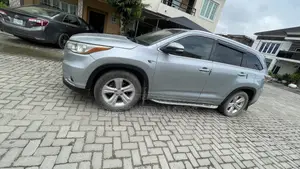 2016 Toyota Highlander Limited V6 4x4 SUV