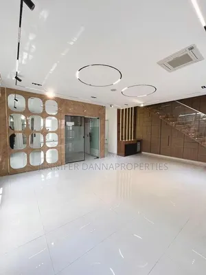 5 Bedroom Detached Duplex da BQ a Chevron