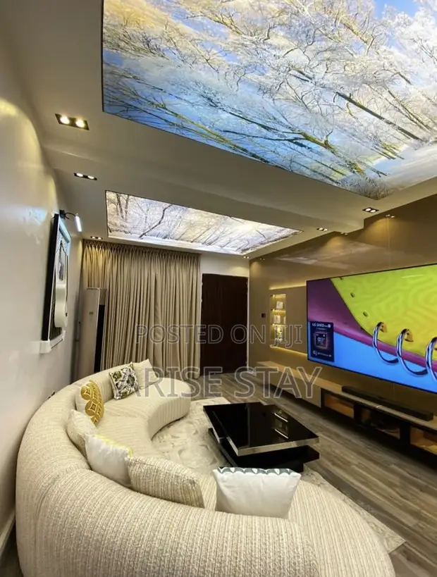 2-Bedroom Shortlet with PS5 & Smart Control | Ologolo, Lekki - 1
