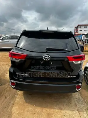 Toyota Highlander XLE 2019 Black