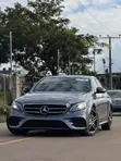 Mercedes-Benz E350 2020 Gray - 1