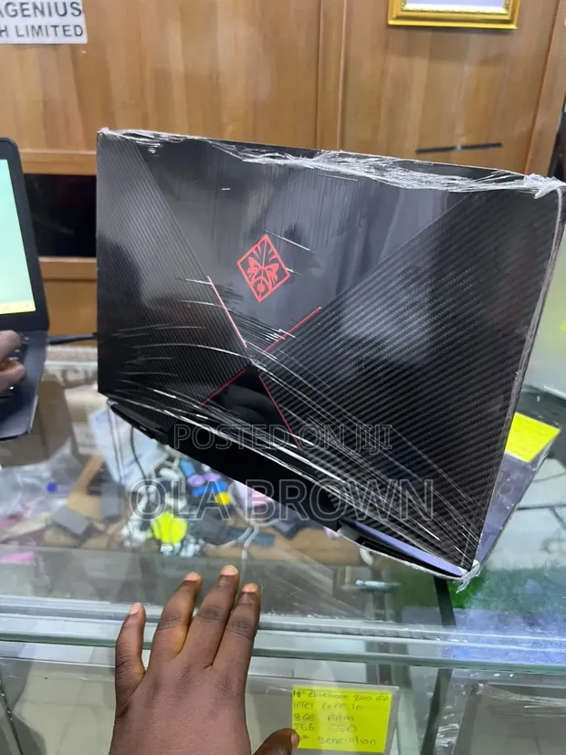 HP Omen 15 Laptop - Core i5, 8GB RAM, 512GB SSD - 1