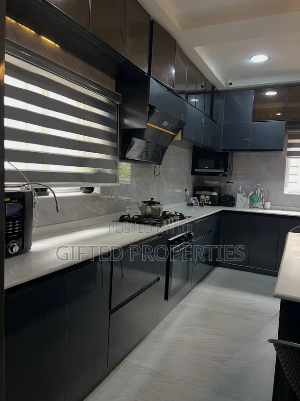 Furnished 5-Bedroom Duplex with Private Elevator in Reef Court Estate, Port Harcourt - 1