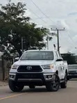 Sabon Toyota Hilux 2025 Fari - 1