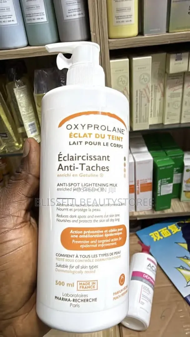Oxyprolane Éclat du Teint Anti-Spot Lightening Body Milk - 1