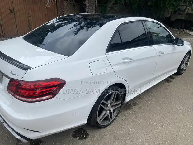 Mercedes-Benz E400 2014 White - 1