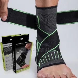 66Fit Leg Press Support - Adjustable Knee Protection