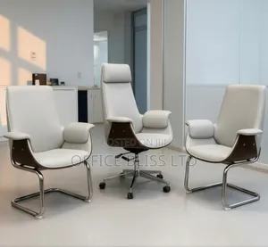 Saitin kujerun ofis masu curve da veneer na alfarma tare da kujerun baƙi 2