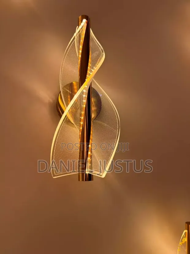 Luxury Wall Bracket - Color Changing - 1
