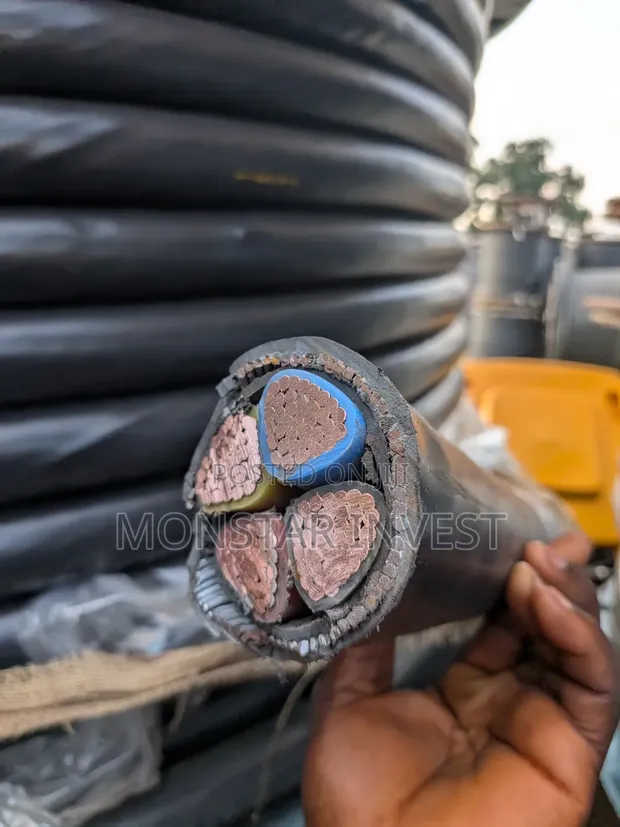 4 Core Armored Cable - 2000m - 1