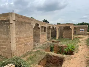 18-Bedroom Block of Flats, Uncompleted, Olorunda-Osun