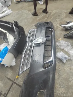 Complete Front Bumper Toyota Venza 2015