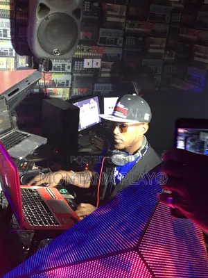 DJ Sabis na Nishaɗi don Bukukuwa