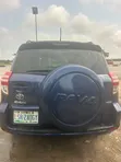Toyota RAV4 2010 Blue - 4